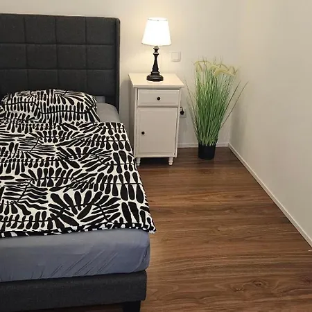 Krantor Riverside Apartamento *