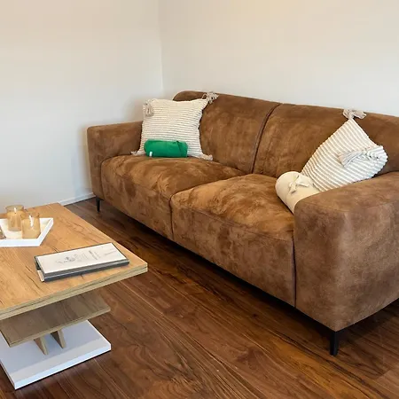 Krantor Riverside Apartamento *